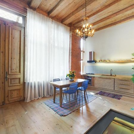 Апартаменти Luxury House Тбілісі Екстер'єр фото